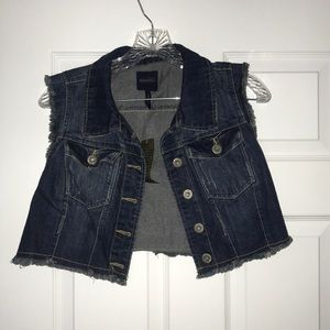 Cropped Denim Vest